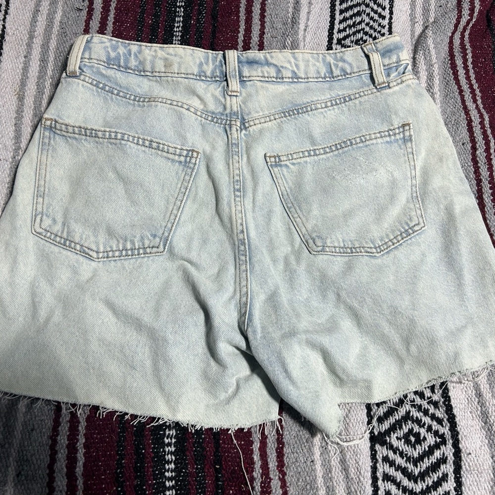 Light wash wild fable shorts size 8